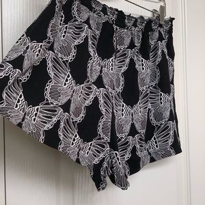 Butterfly Printed Shorts